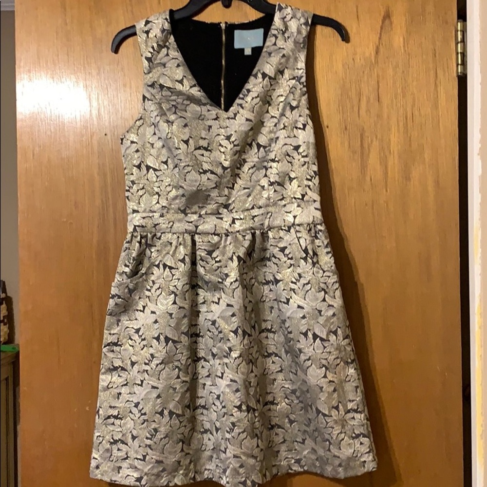 Skies Are Blue Silver Short Dress with Pockets.